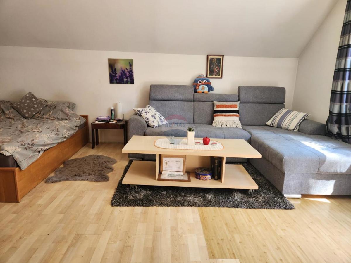 Hiša Vukomerić, Velika Gorica - Okolica, 75m2