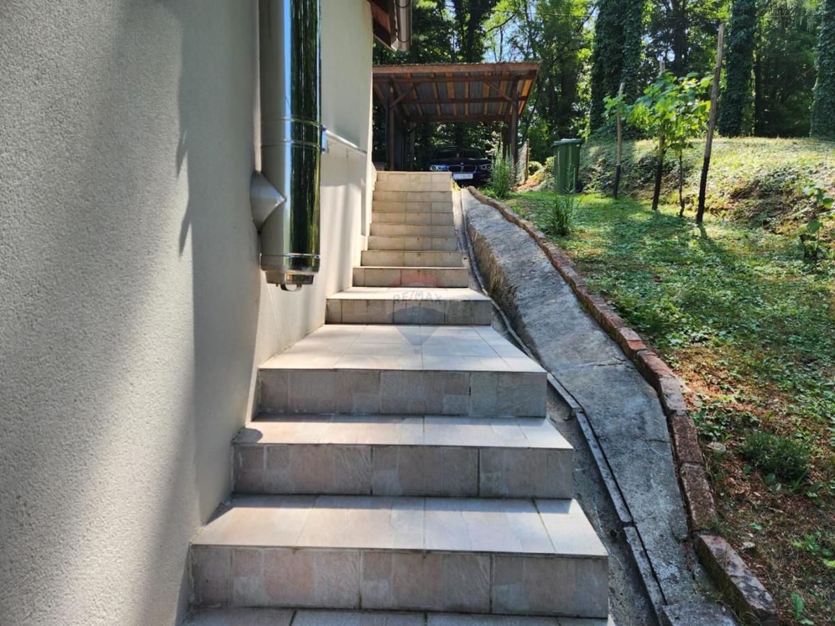 Hiša Vukomerić, Velika Gorica - Okolica, 75m2
