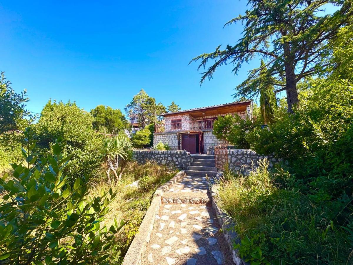 Hiša Novi Vinodolski, 1.057m2