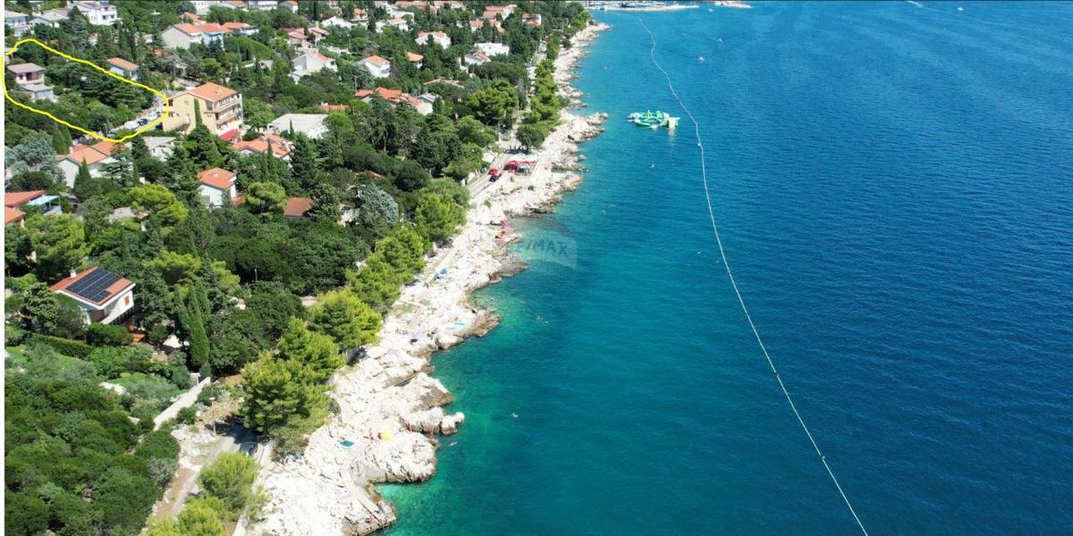 Hiša Novi Vinodolski, 1.057m2