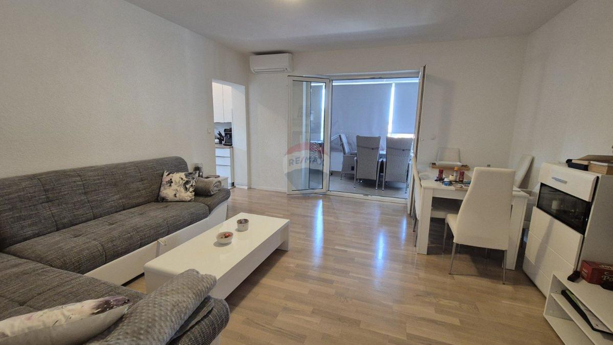 Stanovanje/Apartma Poreč, 72,47m2
