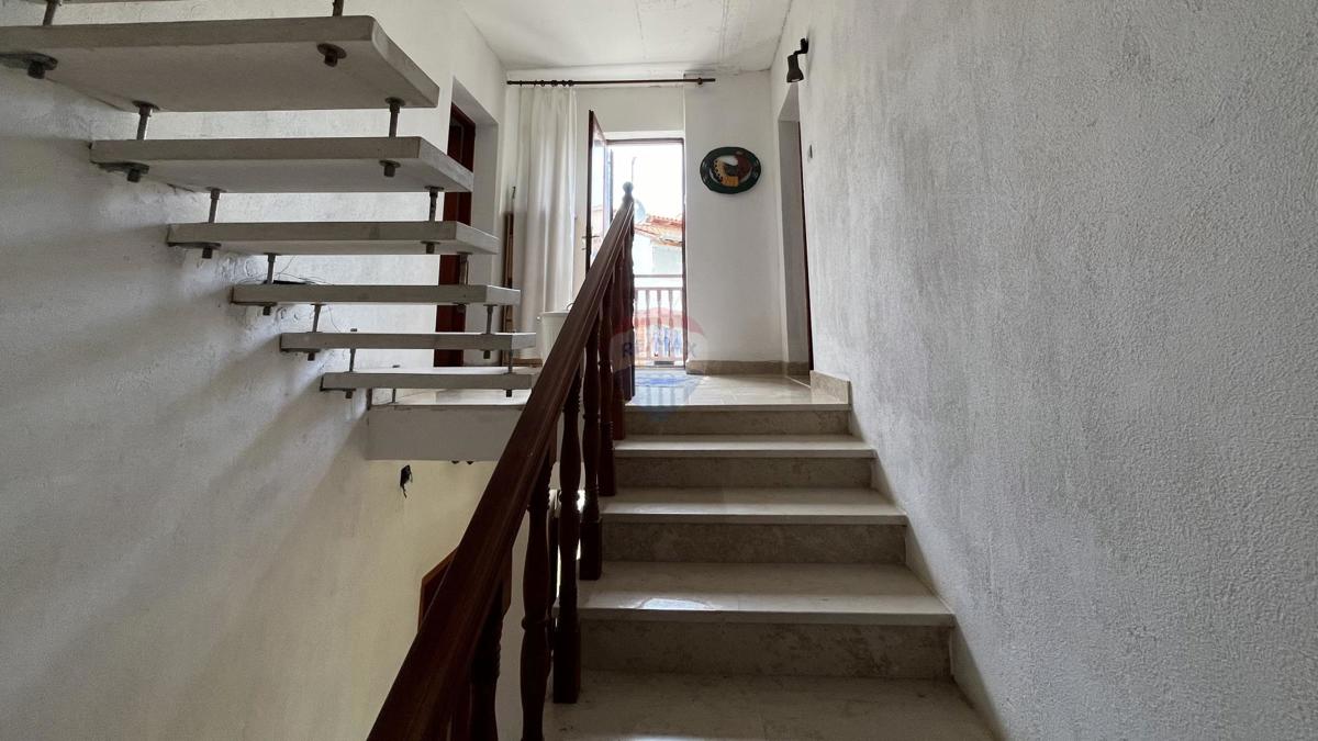 Hiša Vrsar, 250m2