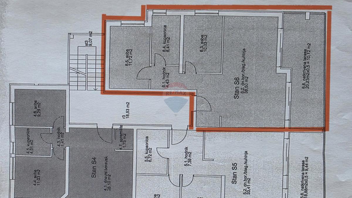  Istra, Novigrad – Prostorno družinsko stanovanje z razgledom na morje