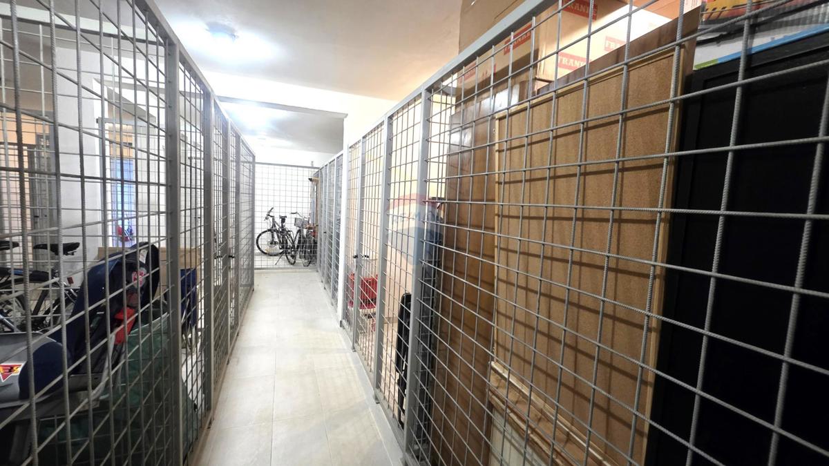  Istra, Novigrad – Prostorno družinsko stanovanje z razgledom na morje
