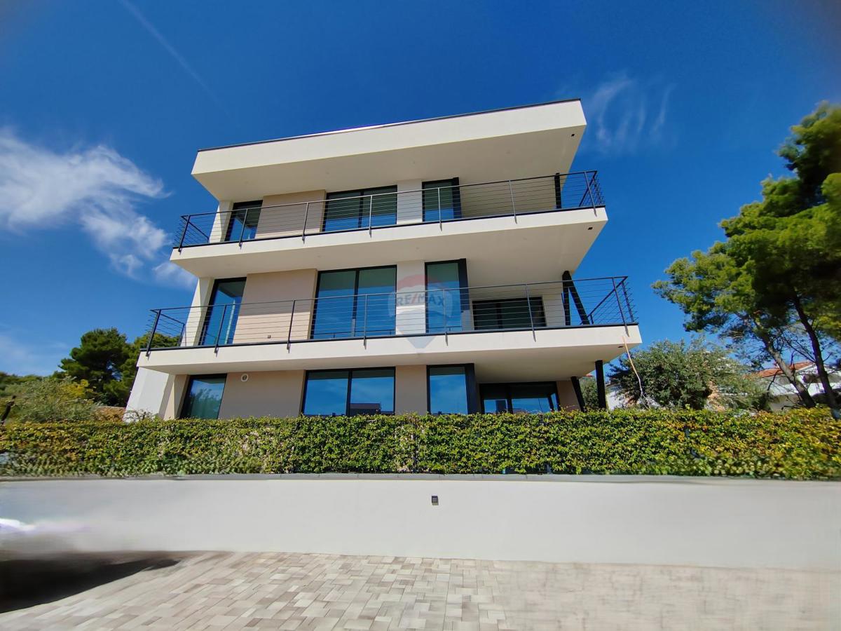 Stanovanje/Apartma Krk, 107,85m2
