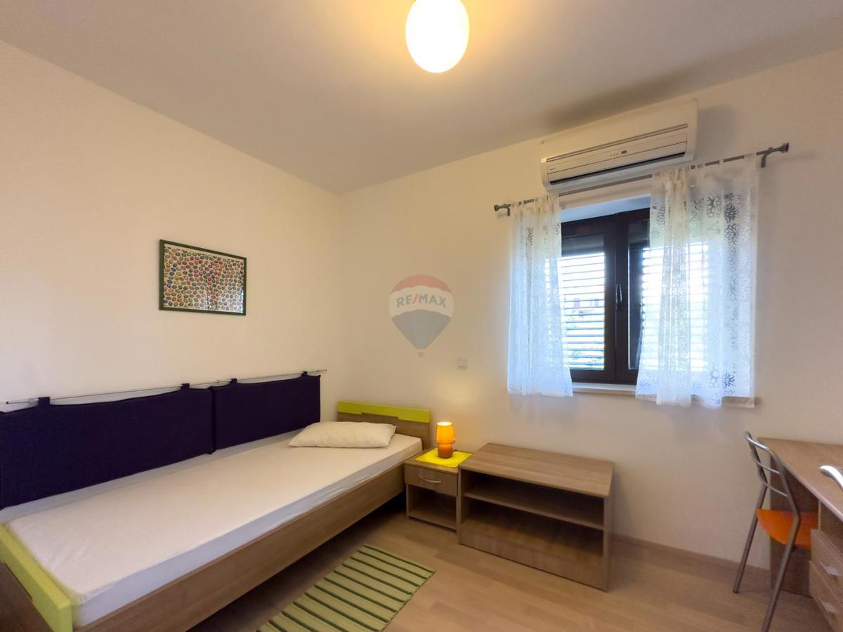 Hiša Nova Veruda, Pula, 200m2
