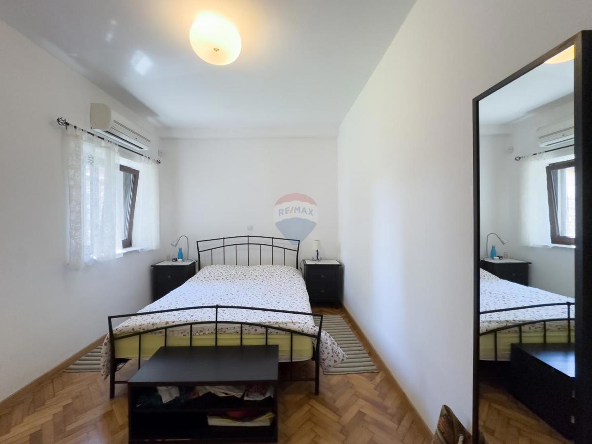 Hiša Nova Veruda, Pula, 200m2