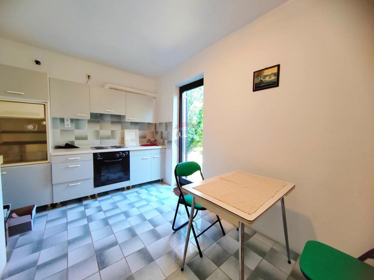 Hiša Malinska, Malinska-Dubašnica, 398m2