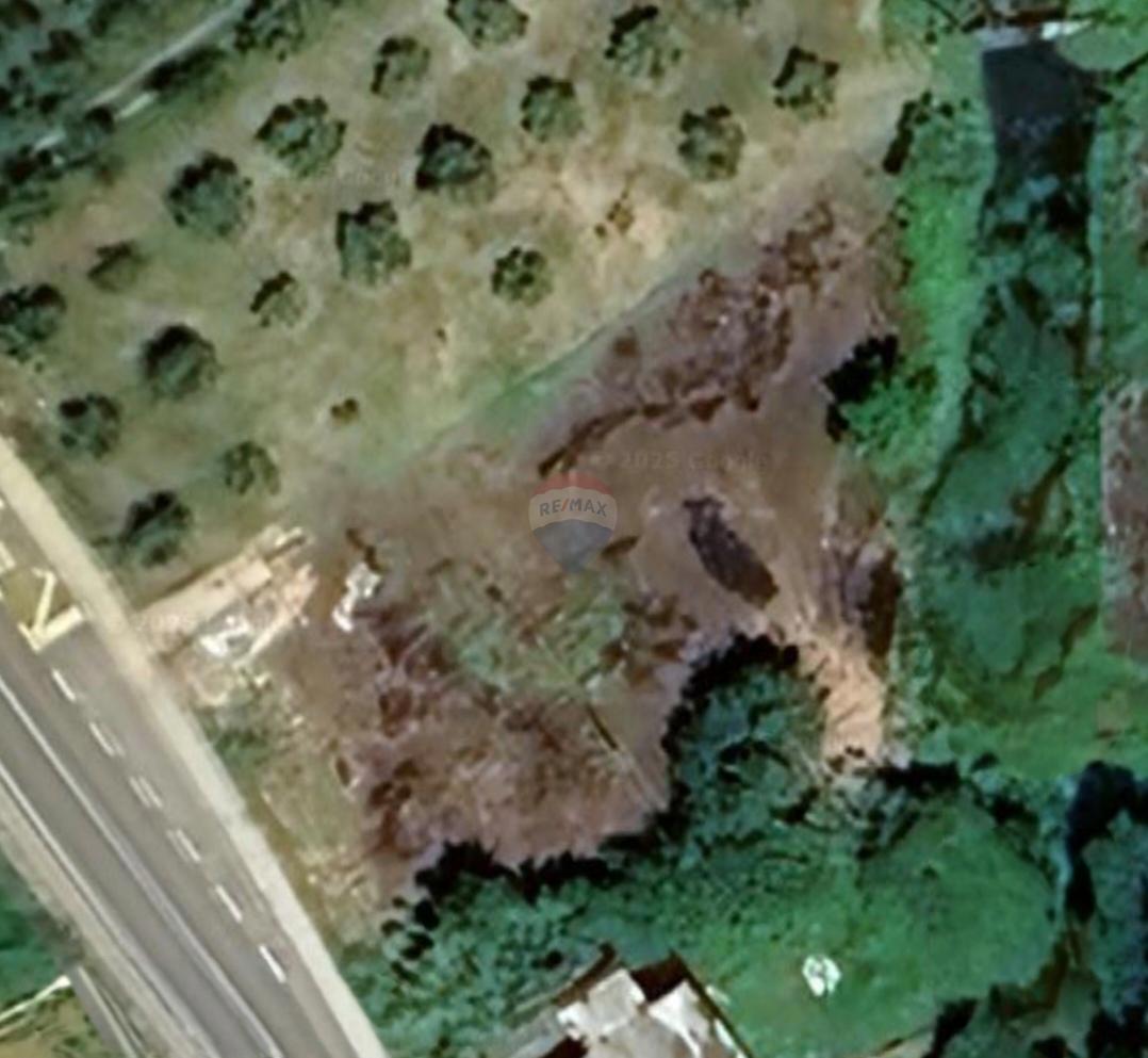 Stavbno zemljišče Mundanije, Rab, 1.713m2