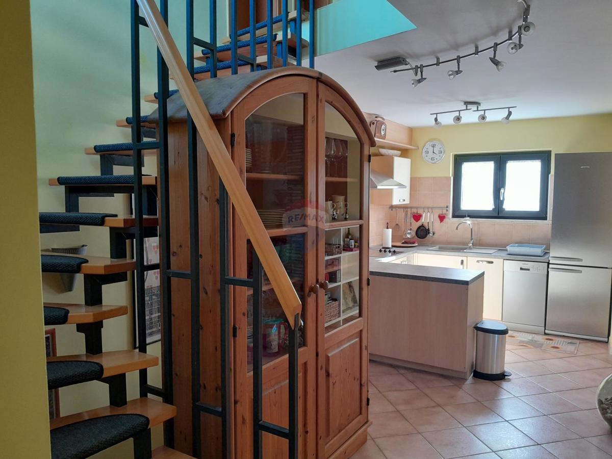 Hiša Premantura, Medulin, 370m2