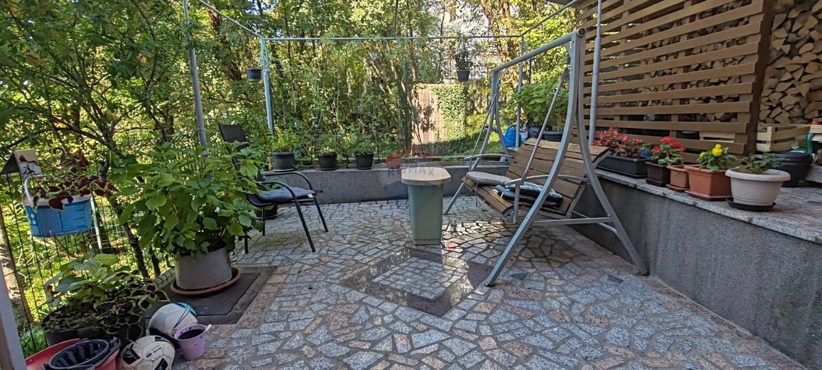 Stanovanje/Apartma Sroki, Viškovo, 66m2