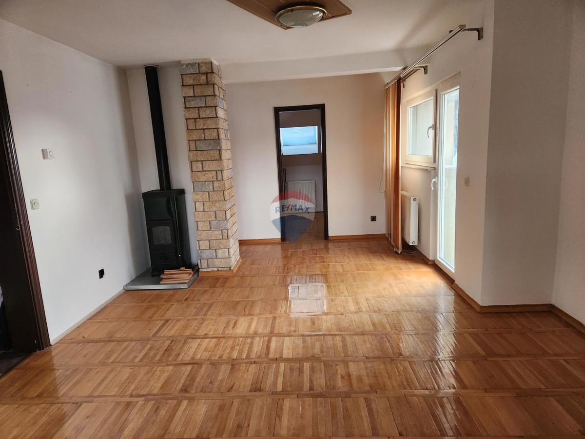 Stanovanje/Apartma Gornje Rakarje, Velika Gorica, 90m2