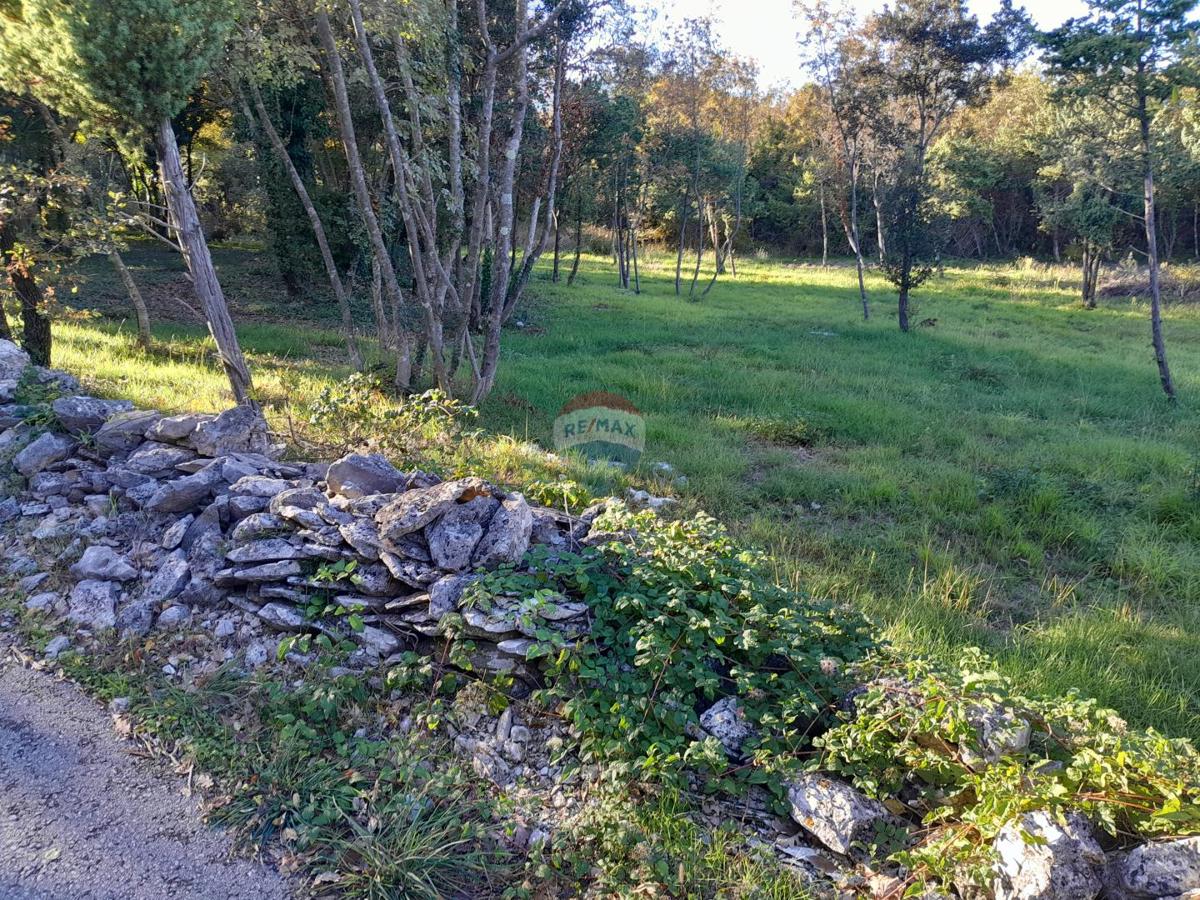 Stavbno zemljišče Rakalj, Marčana, 984m2