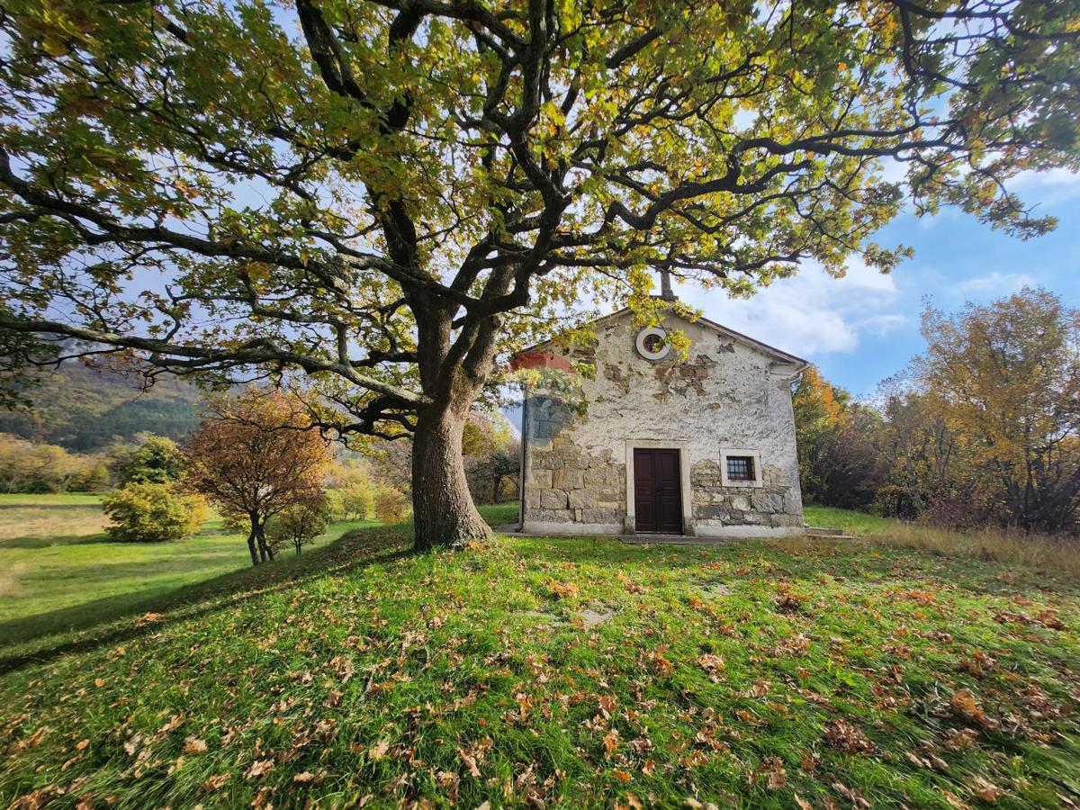 Stavbno zemljišče Roč, Buzet, 3.293m2
