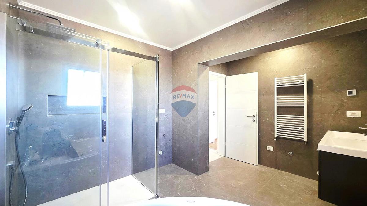 Stanovanje/Apartma Finida, Umag, 108,69m2