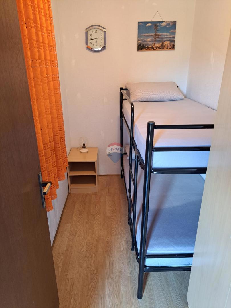 Krk, Linardići – Samostoječa hiša s projektom rekonstrukcije