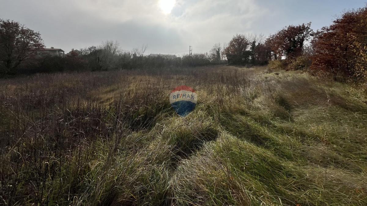 Stavbno zemljišče Kringa, Tinjan, 2.093m2