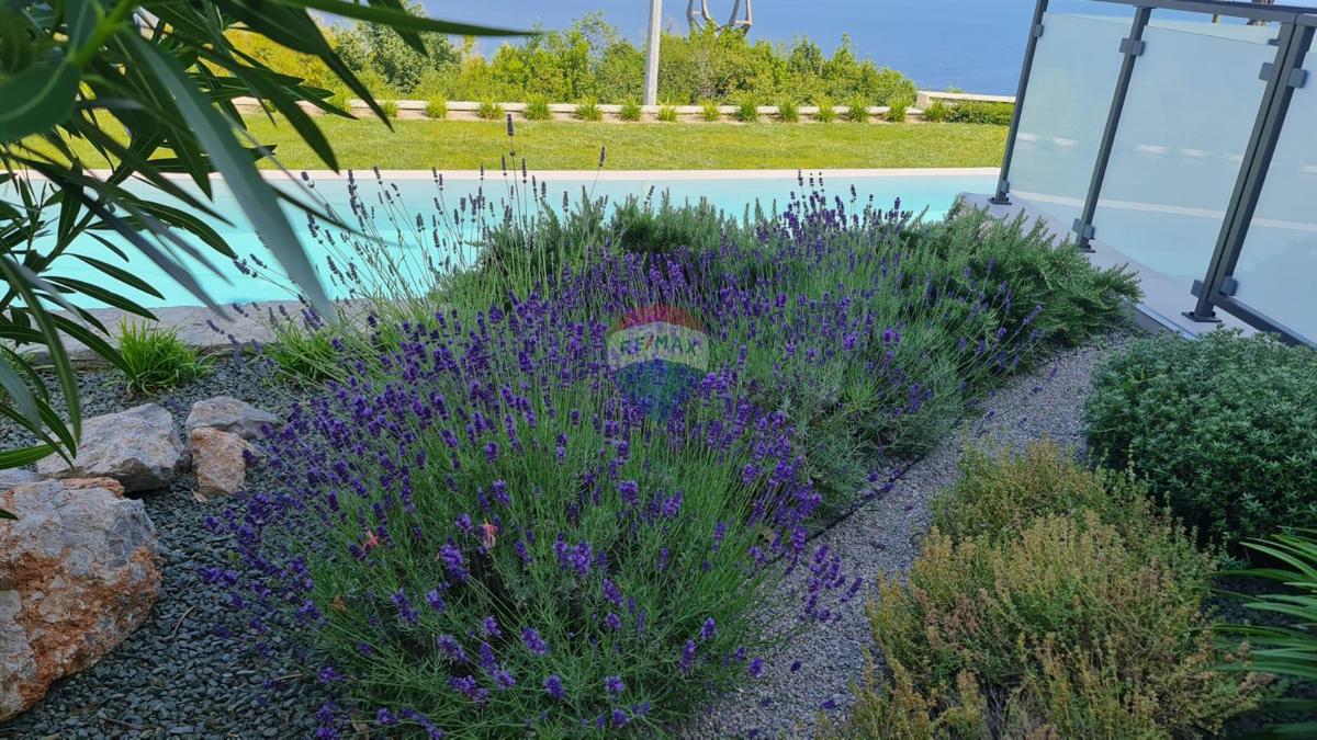 Stanovanje/Apartma Liganj, Lovran, 115m2