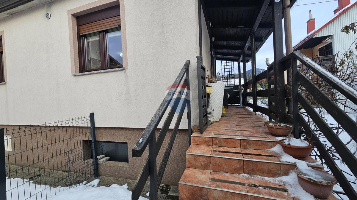 Stanovanje/Apartma Delnice, 829m2