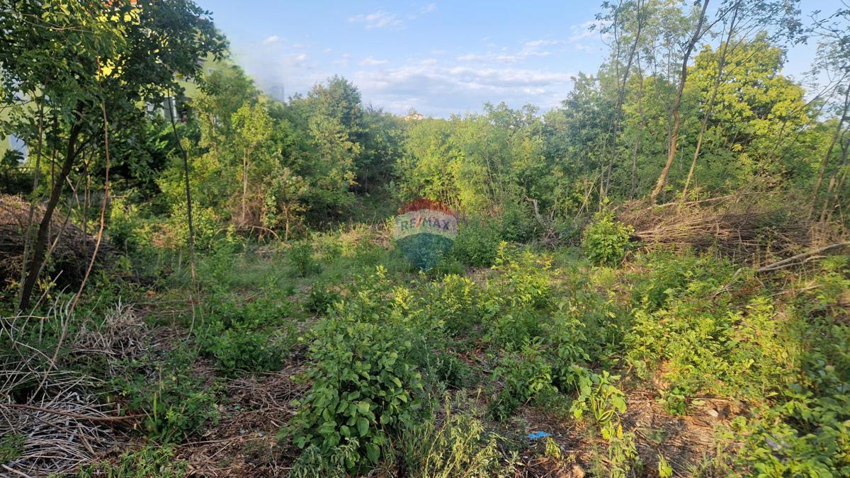 Stavbno zemljišče Saršoni, Viškovo, 3.082m2