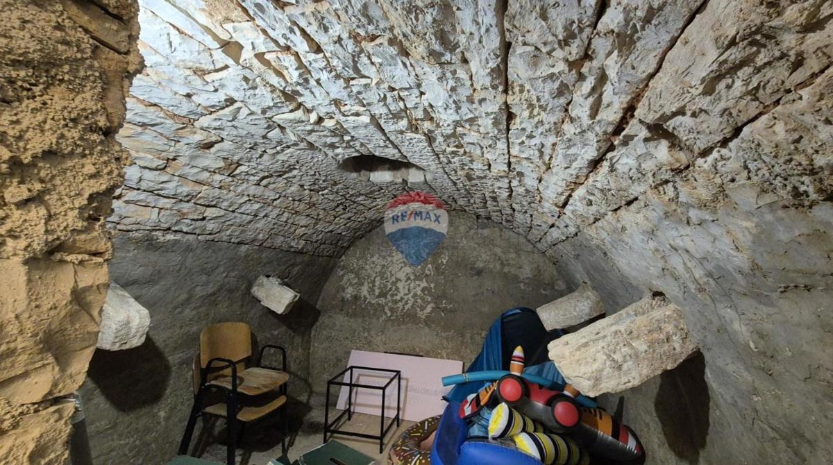 Stanovanje/Apartma Kanfanar, 90m2