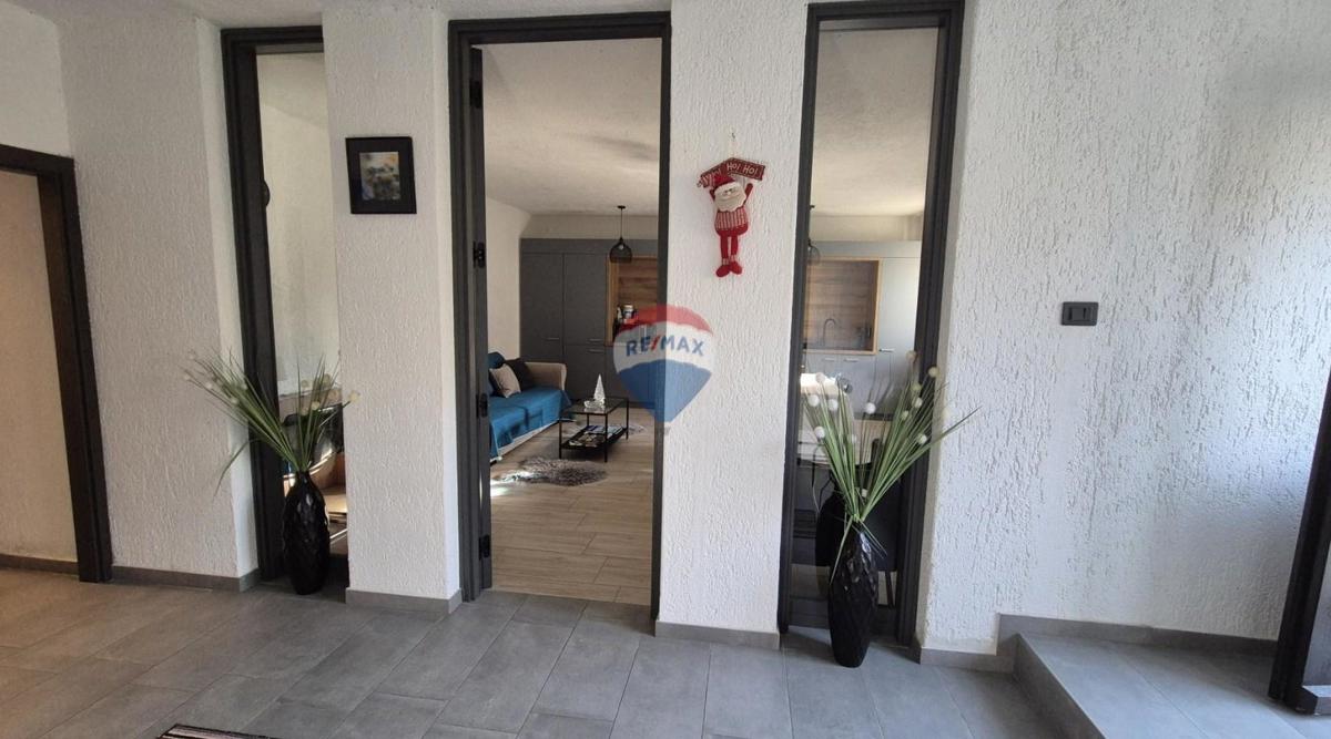 Stanovanje/Apartma Kanfanar, 90m2