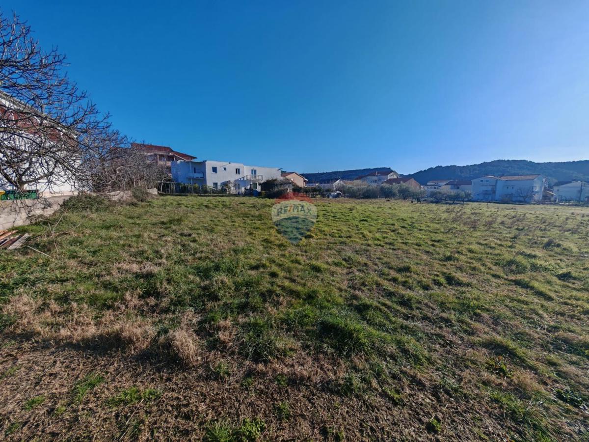 Stavbno zemljišče Lopar, Rab, 730m2