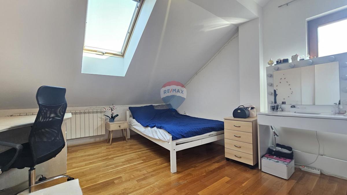 Hiša Markuševec, Podsljeme, 289m2