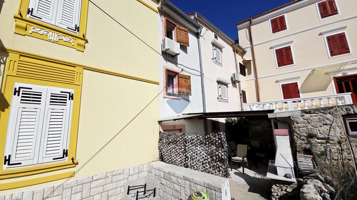 Hiša Njivice, Omišalj, 71m2