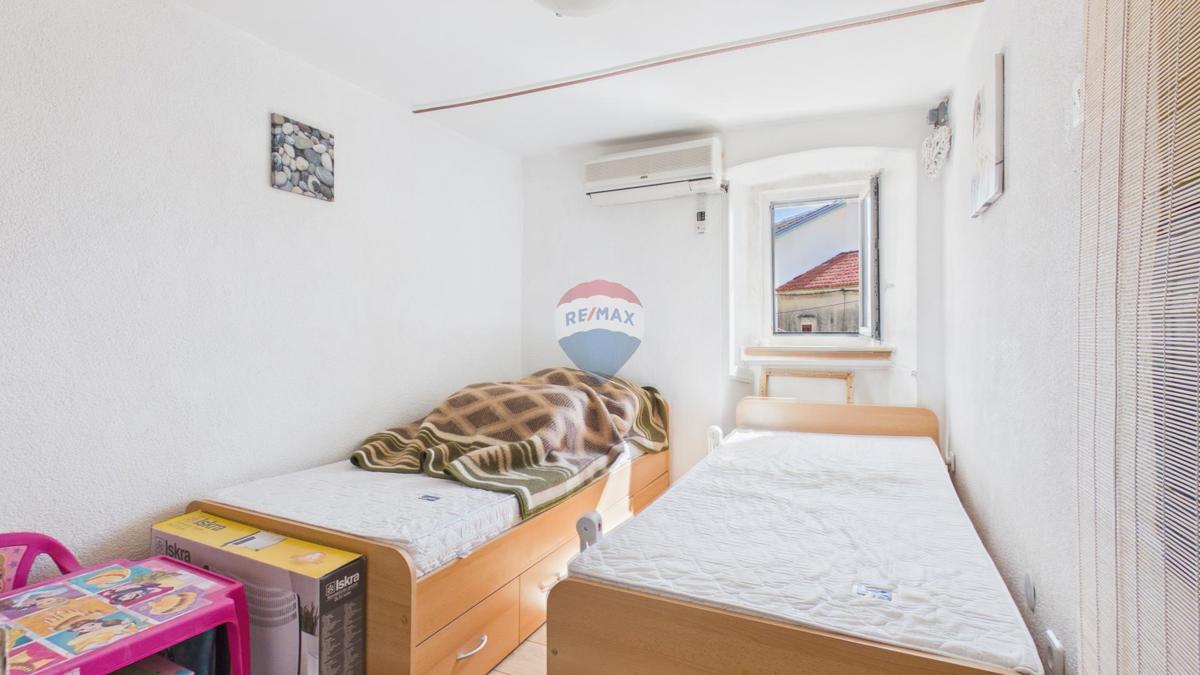 Hiša Njivice, Omišalj, 71m2