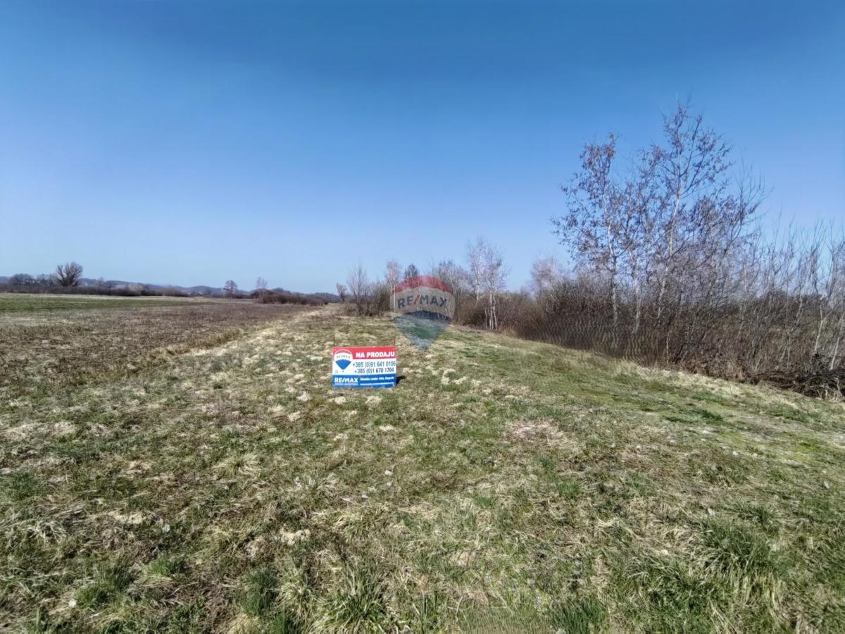 Stavbno zemljišče Jakovlje, 6.725m2