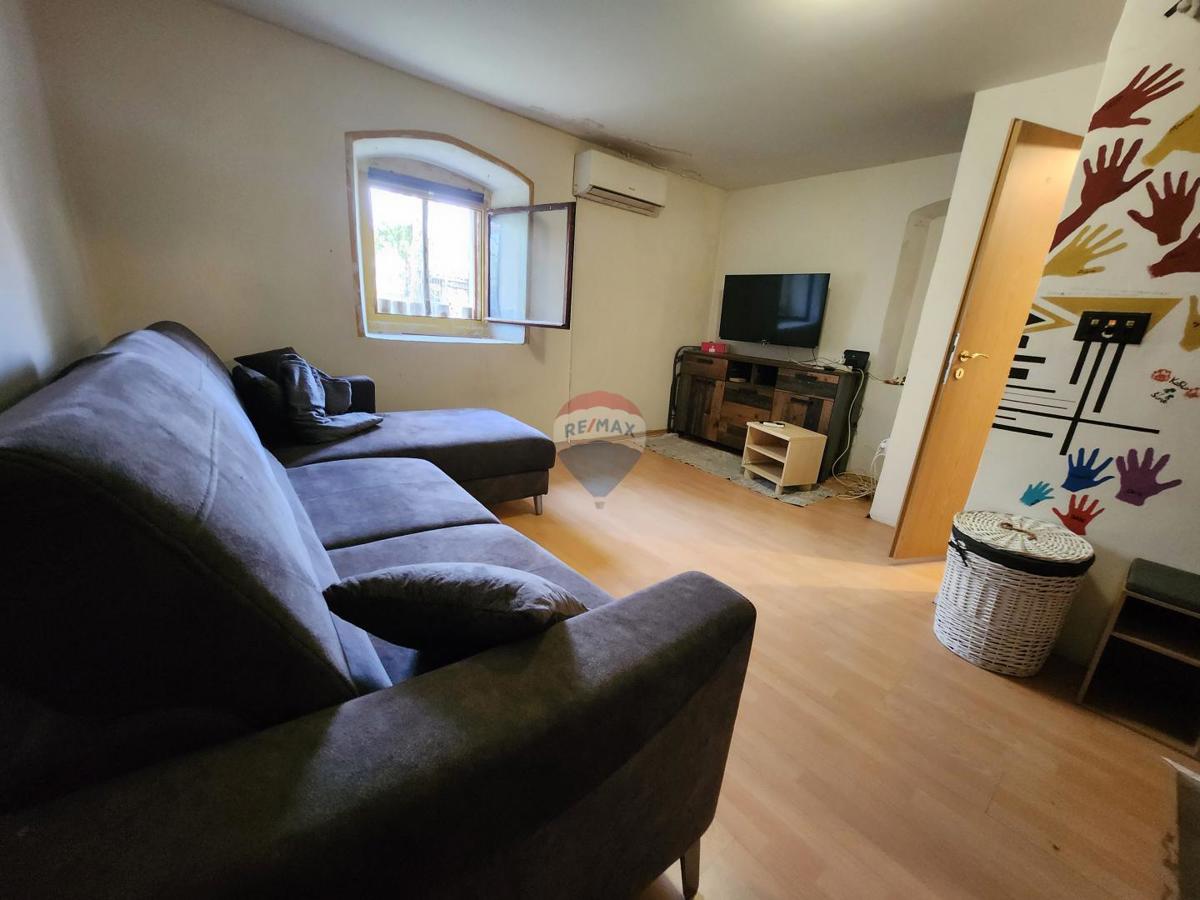 Stanovanje/Apartma Trsat, Rijeka, 27,39m2