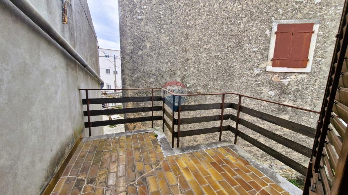 Hiša Marčana, 180m2