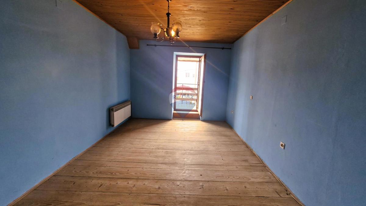 Hiša Marčana, 180m2