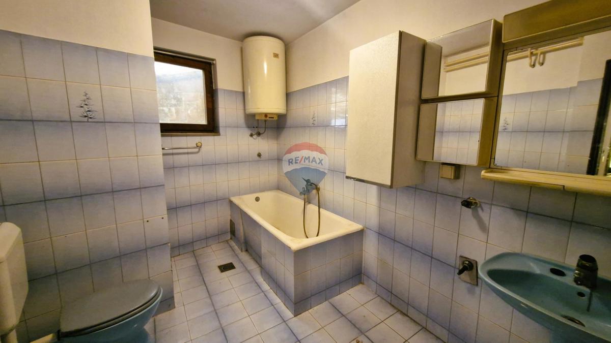 Hiša Marčana, 180m2