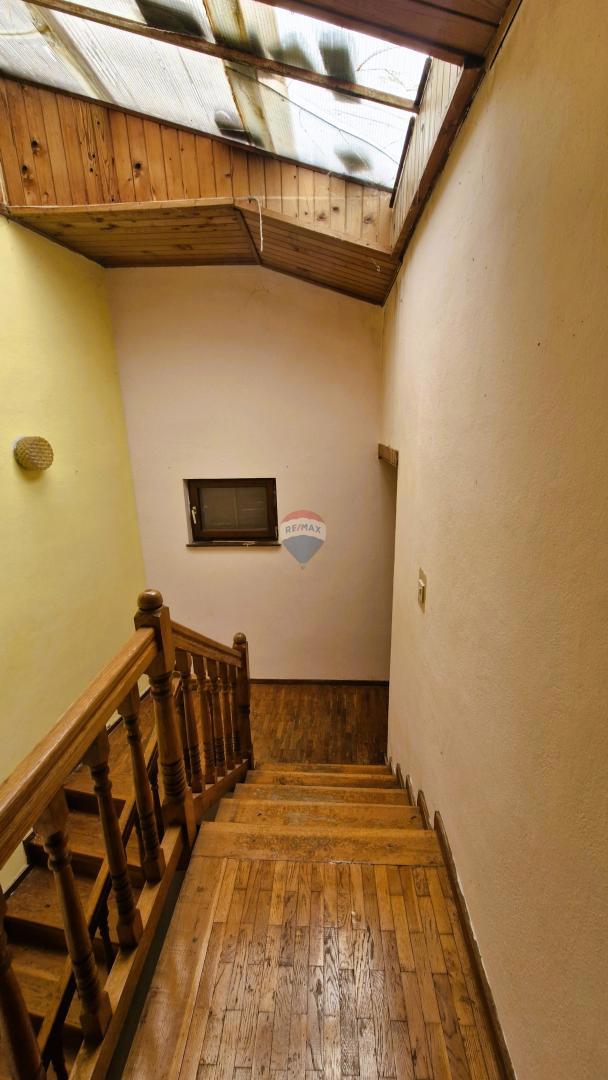 Hiša Marčana, 180m2