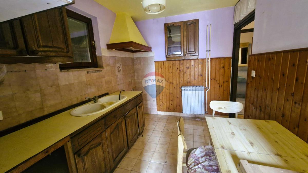 Hiša Marčana, 180m2