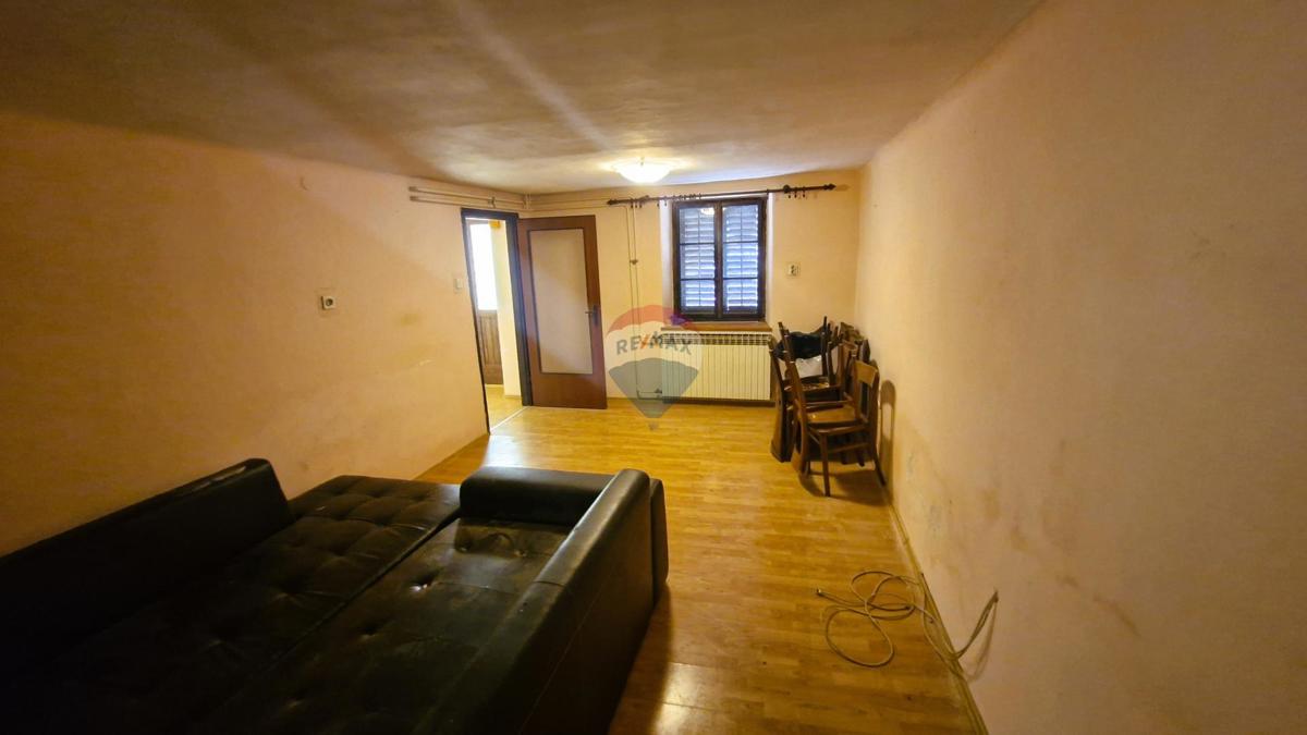 Hiša Marčana, 180m2