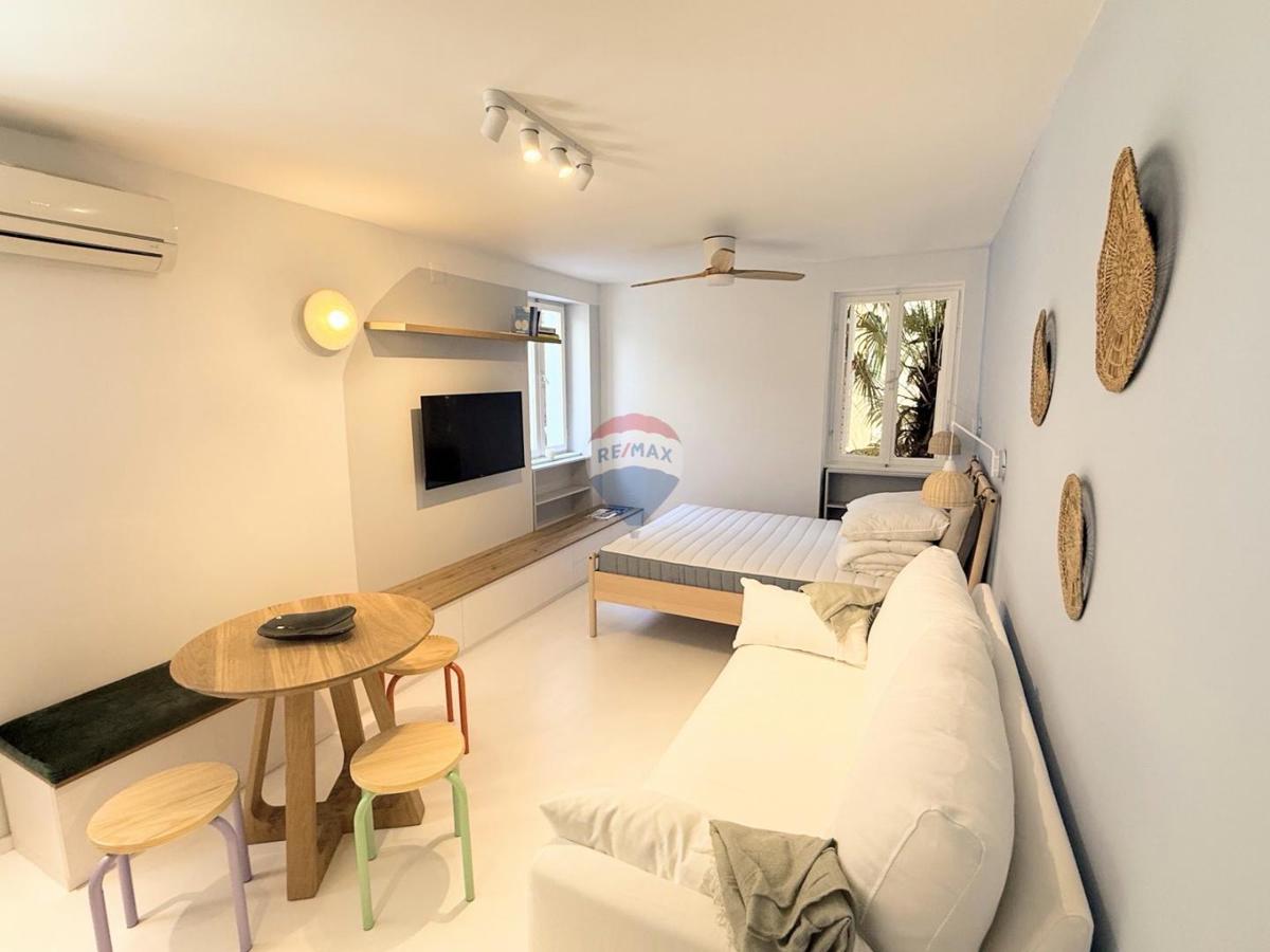 Stanovanje/Apartma Rovinj, 23m2