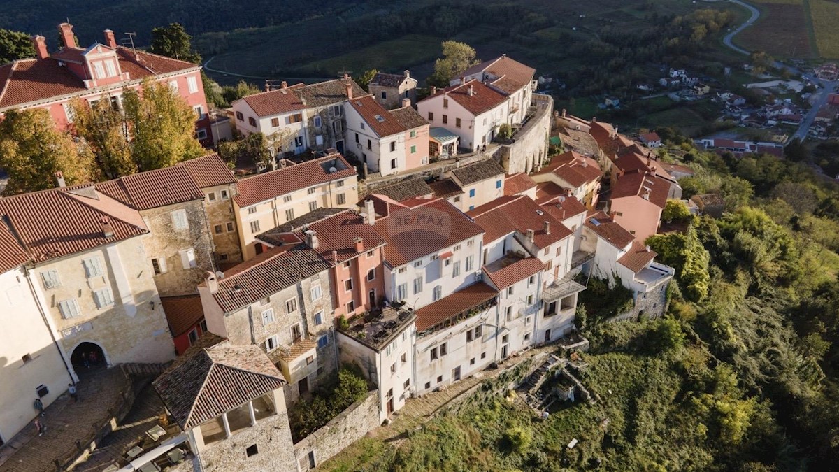 Motovun, 250m2