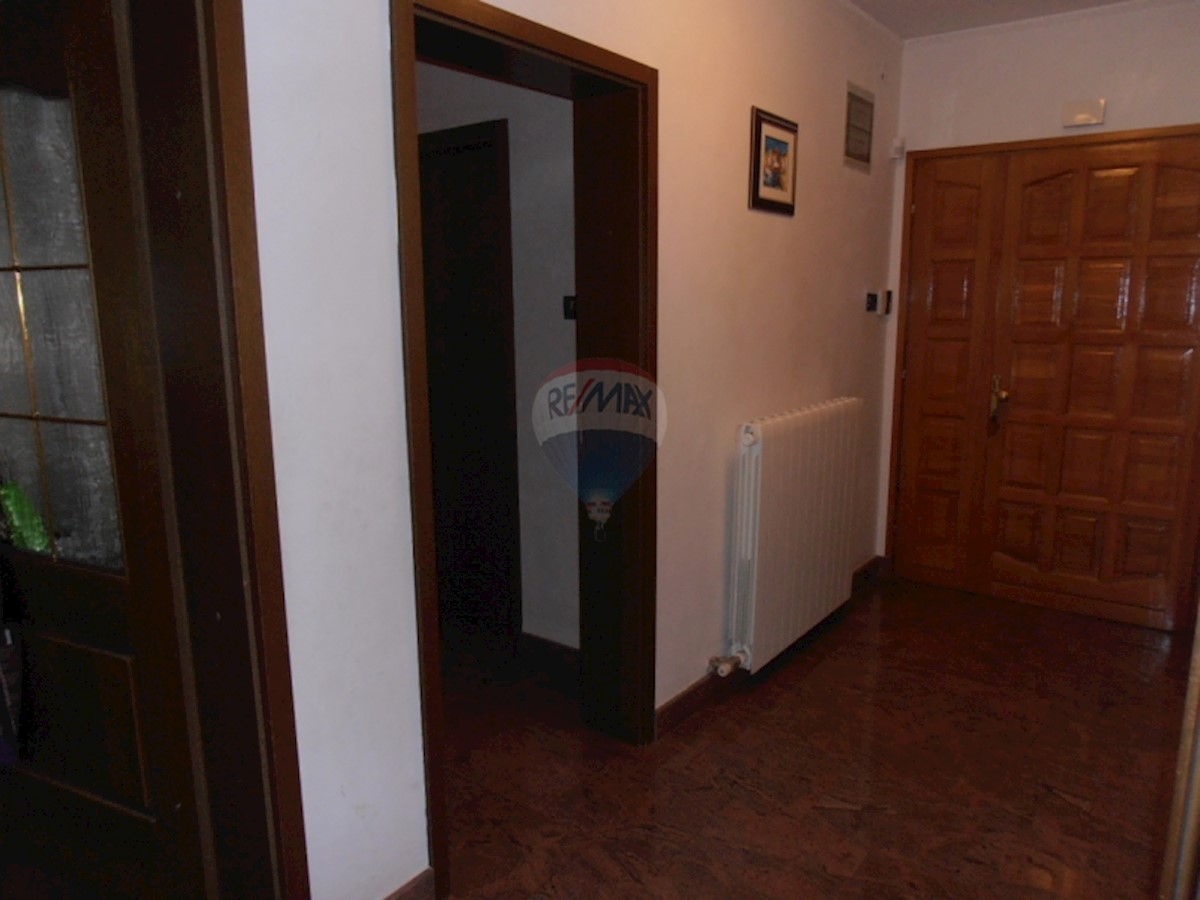 Stanovanje/Apartma Marinići, Viškovo, 360m2