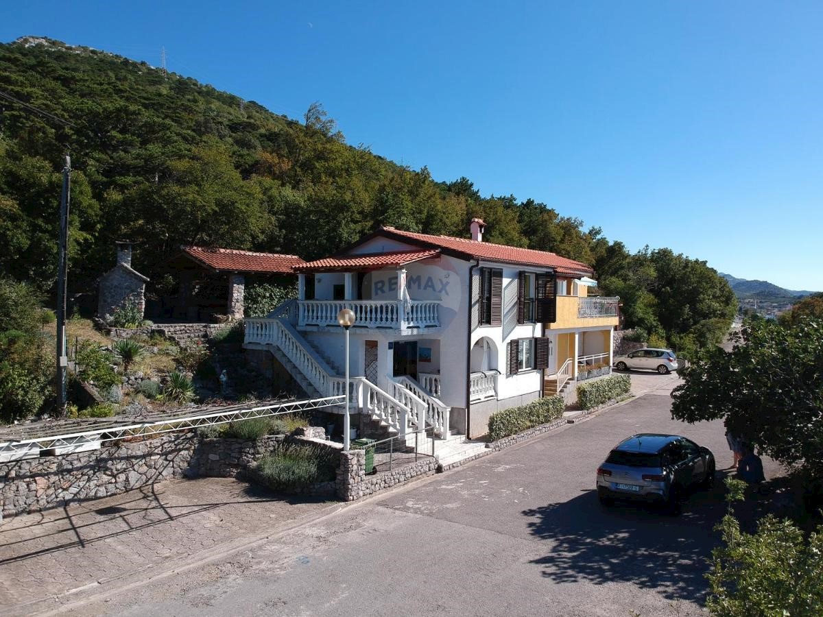 Hiša Sveti Juraj, Senj, 230m2