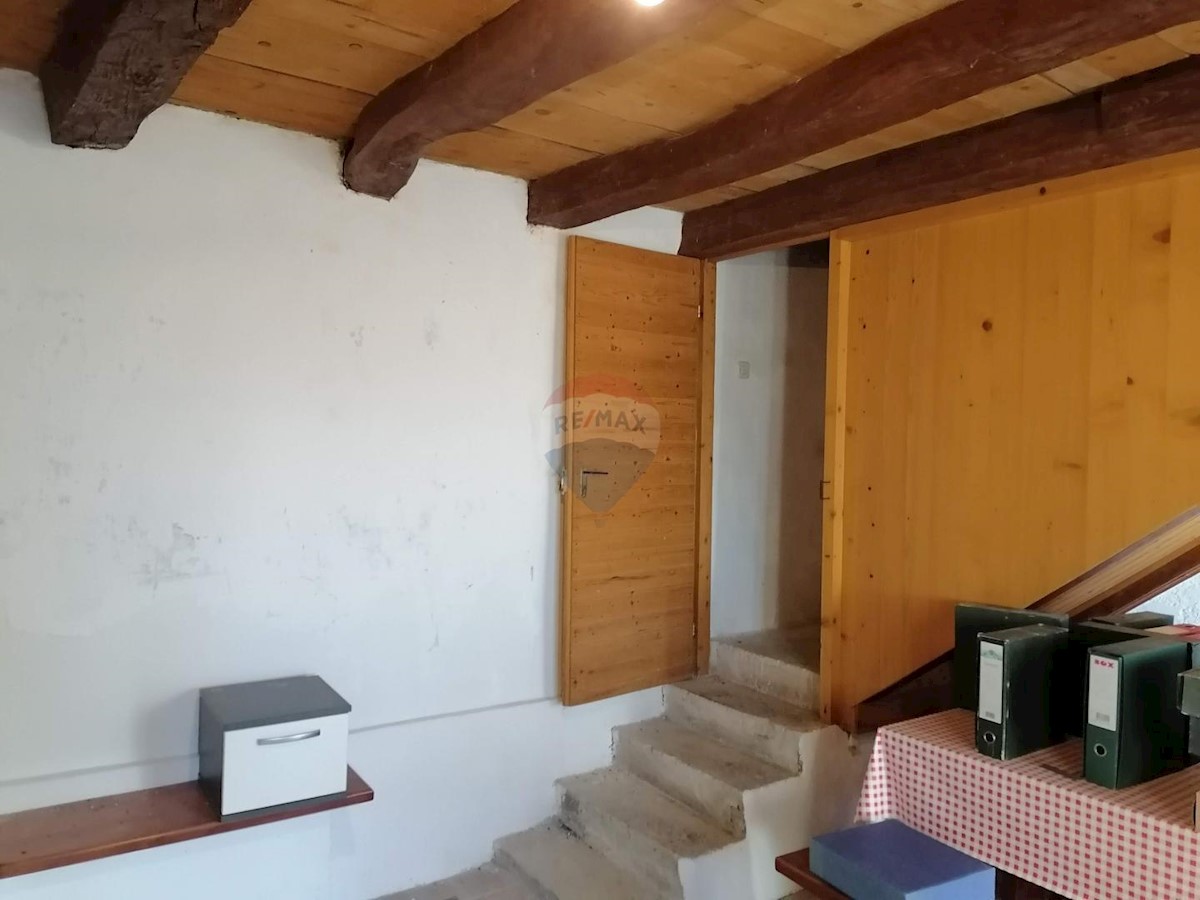 Hiša Buzet, 232m2