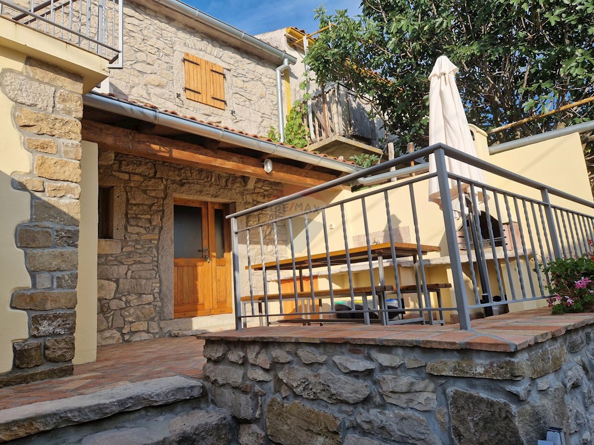 Hiša Buzet, 232m2