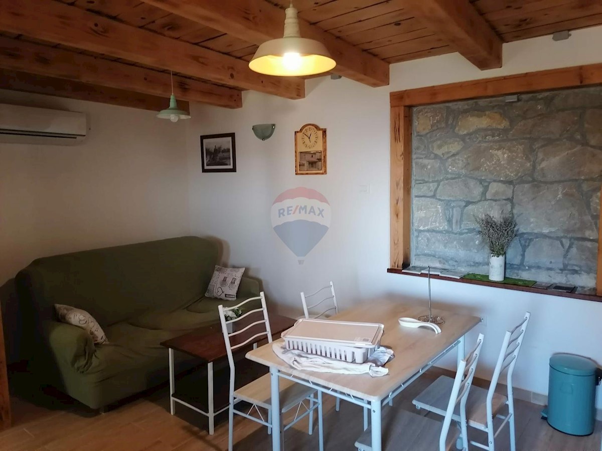 Hiša Buzet, 232m2