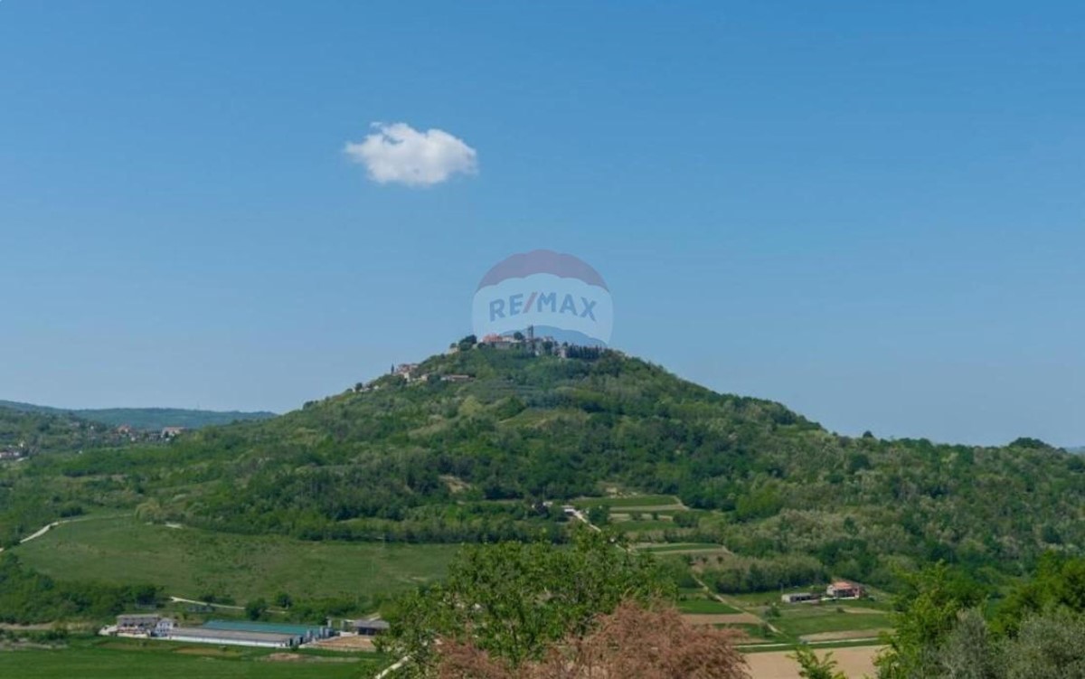 Hiša Sveti Bartol, Motovun, 90m2