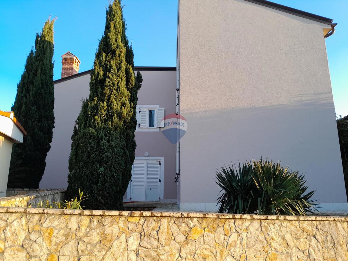 Hiša Medulin, 180m2