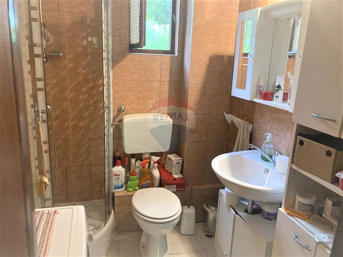 Hiša Pešćenica, Lekenik, 162,30m2