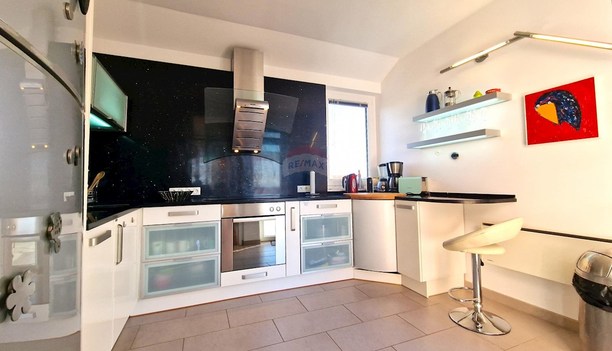 Stanovanje/Apartma Novigrad, 108,39m2