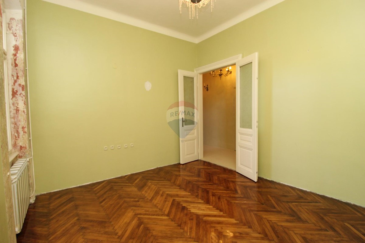 Stanovanje/Apartma Centar, Pula, 133m2